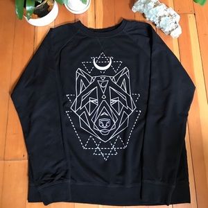 Crewneck black sweatshirt